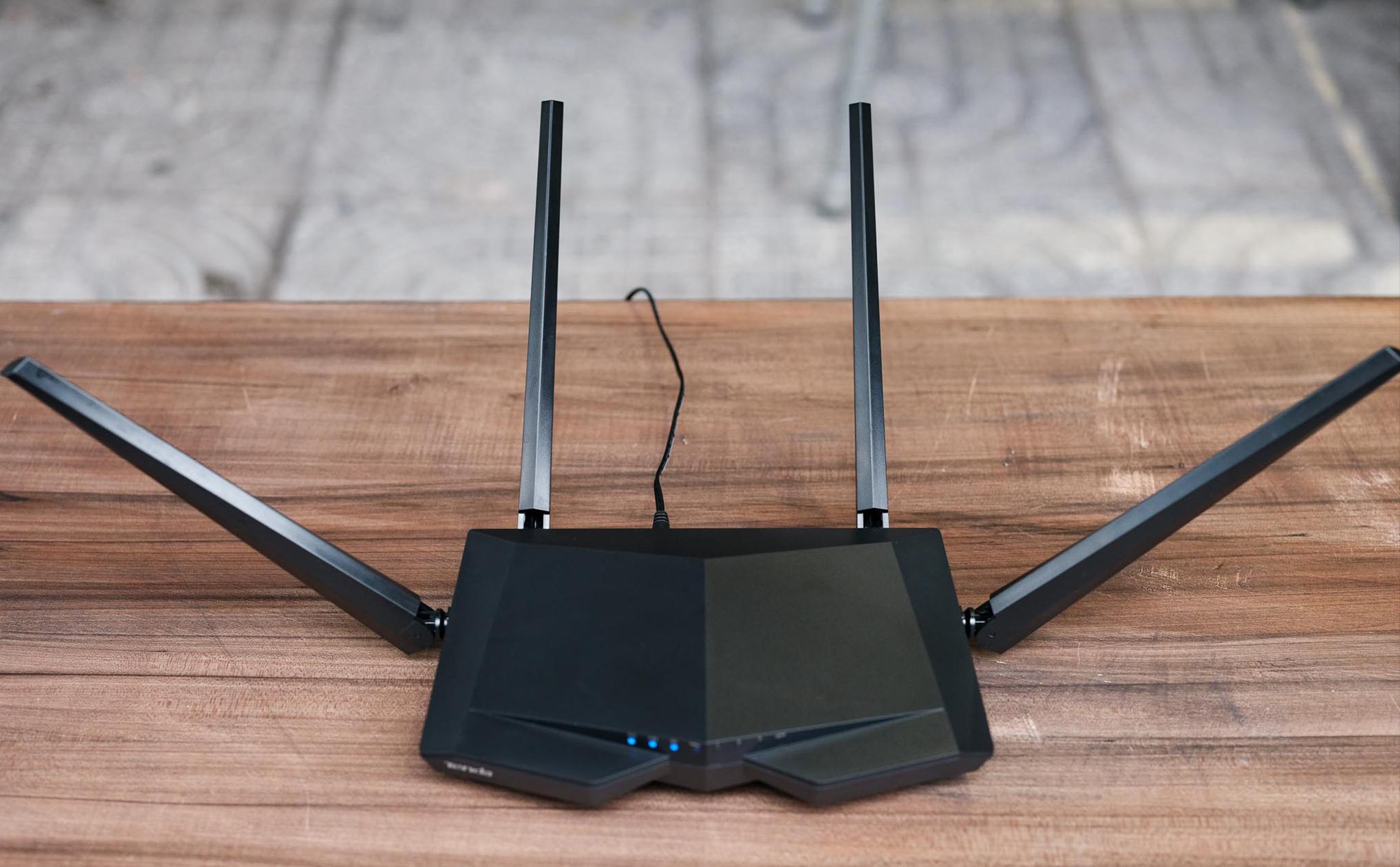 Tìm hiểu về chức năng của router.