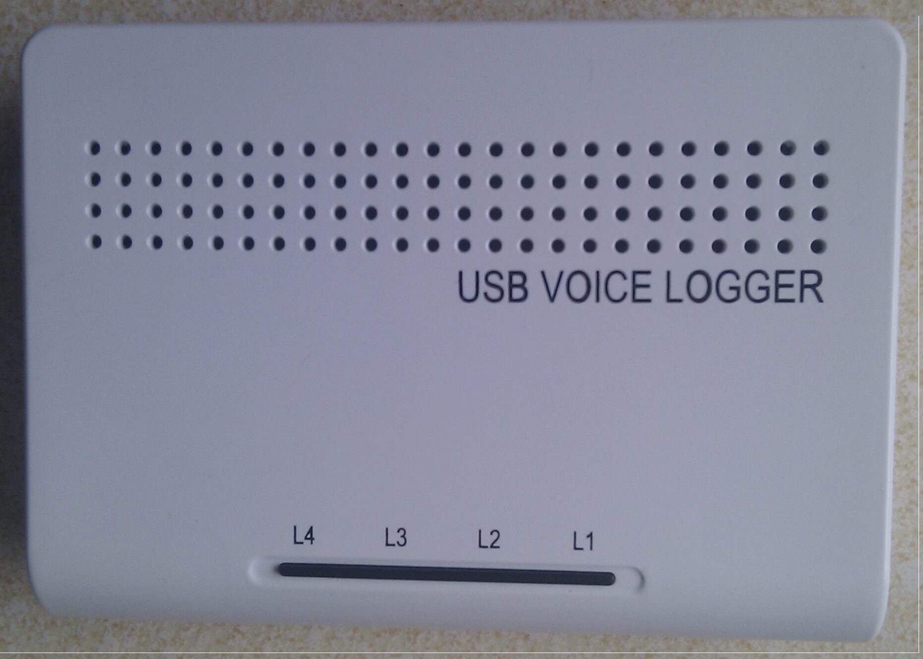 Mặt trước T5U8