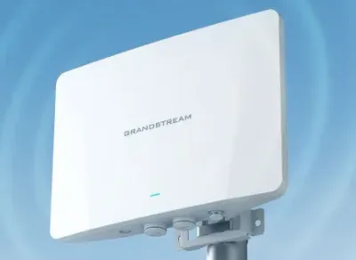 Mặt trước Bộ phát WiFi ngoài trời Grandstream GWN7674LR