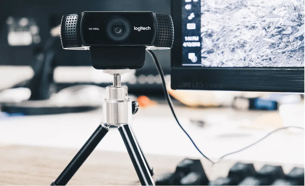 Cách lựa chọn camera lắp máy tính phù hợp 9 Tùy thuộc vào nhu cầu mà lựa chọn cho mình loại cam máy tính bàn phù hợp (Nguồn: Internet)